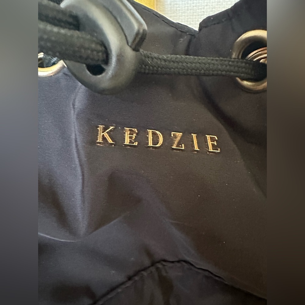Kedzie Aries Convertible Bucket Bag - Picture 5 of 8